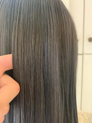 セミロング 田中 未澪のヘアスタイル