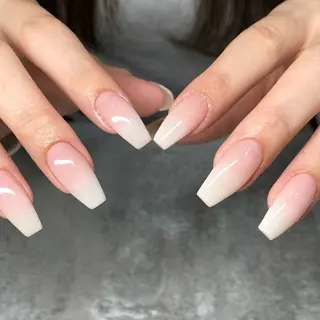 ネイル エルバイノリコ🎀 堅田パラジェル取扱店のネイルデザイン