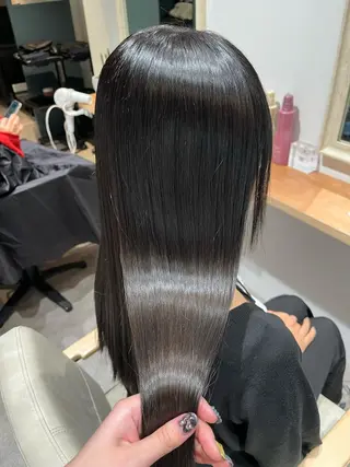 ロング ZEST kalon RINAのヘアスタイル