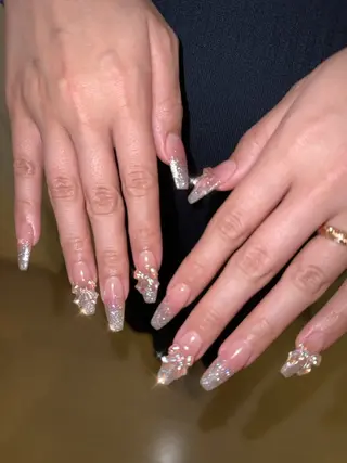 ネイル ZHU_ STUDIOのネイルデザイン