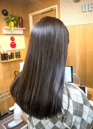 セミロング カラー 透明感カラー/ イルミナカラーヒロキのヘアスタイル