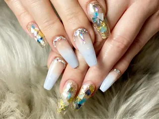 ロング ネイル Yakko pas á pasのネイルデザイン