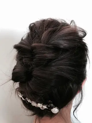 ミディアム ヘアアレンジ 仲矢 あゆ美のヘアスタイル