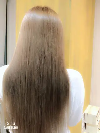 カラー 嶋村夏実🌼レイヤー 🌸白髪ぼかしのヘアスタイル