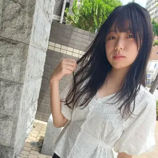 ロング カラー ヘアアレンジ See by merのマツエク・マツパデザイン