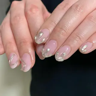 ネイル Blomeel Nailのネイルデザイン