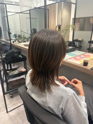 ミディアム Nail &Beauty by UNO伊勢原所属・COCO .のヘアスタイル