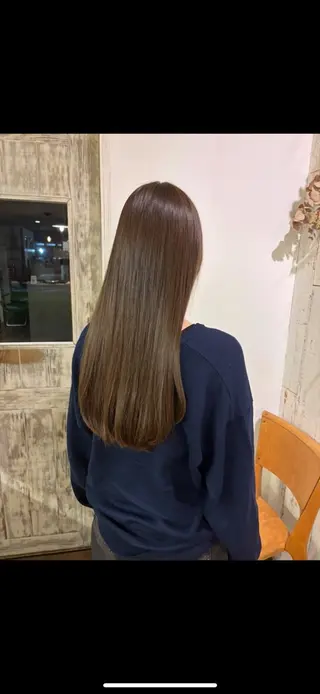 ロング Noma所属・Noma 小谷のヘアスタイル