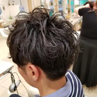 ショート パーマ 山内 佐江子のヘアスタイル
