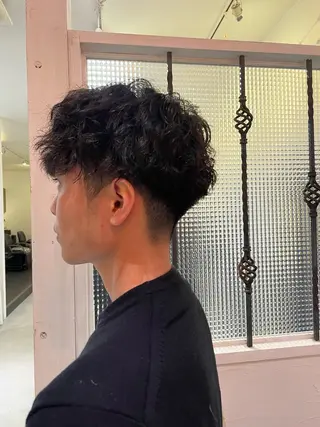 パーマ メンズ Men's hair salon First 中百舌鳥店所属・First なかもず 店 YUKIのヘアスタイル