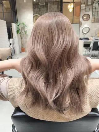 セミロング カラー Pentas所属・〜貴女の人生に寄り添 う〜オダ　ジュンペイのヘアスタイル