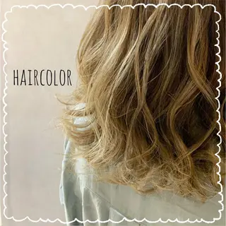 カラー Ami 🕊✨のヘアスタイル