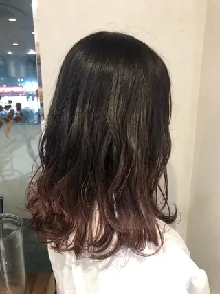 セミロング カラー bococa りんのヘアスタイル