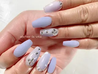 ネイル atelier la vita所属・lavita. mimuraのネイルデザイン