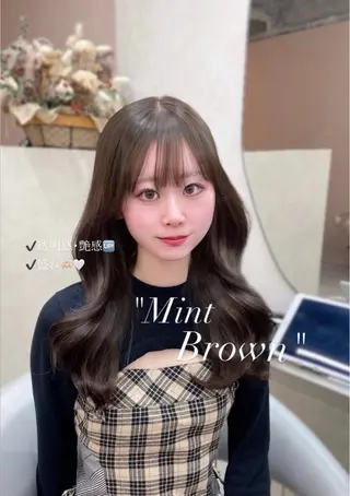 ロング 🎀Ami/新宿/ 透明感・艶カラー🎀のヘアスタイル