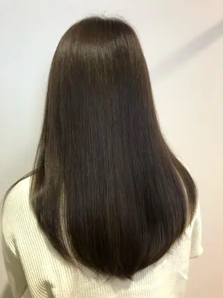 ロング カラー 青野 文香のヘアスタイル