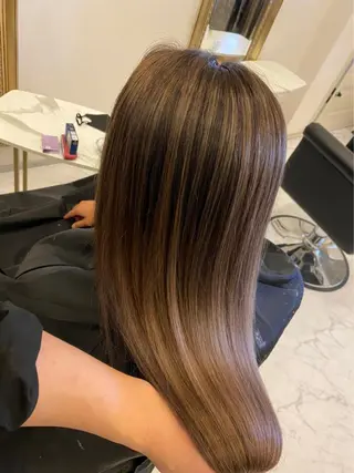 ロング 🍀Moda by Grande🍀のヘアスタイル