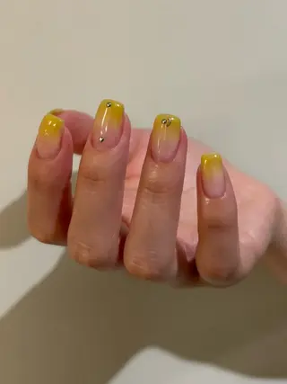 ネイル 甲村 未玖のネイルデザイン