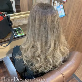 ロング HairDesign Azurのヘアスタイル