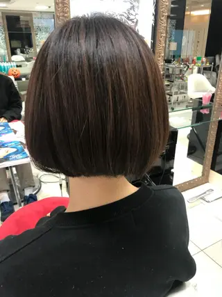 ショート 艶髪✨髪質改善カラー 楠本浩子のヘアスタイル