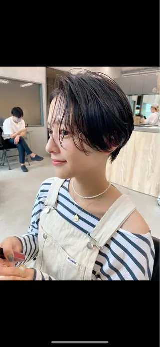 ショート 似合わせカット レイヤーボブウルフのヘアスタイル