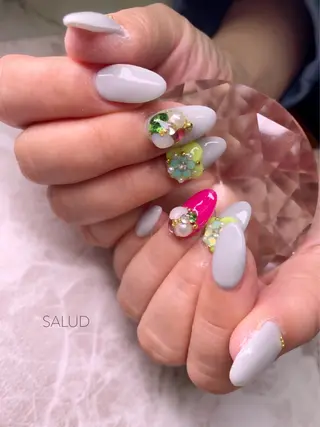 ネイル Nail Salon SALUDのネイルデザイン