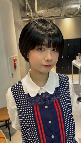 ショート 横田 七美のヘアスタイル