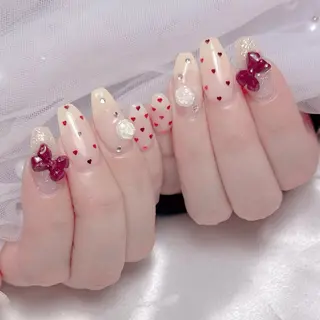 ネイル Mari 🎀六月移転のネイルデザイン