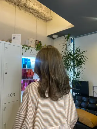 セミロング カラー RINA le'abydamのマツエク・マツパデザイン