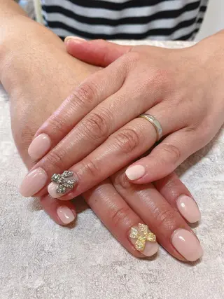 ネイル マツエク・マツパ beauty salon RePi所属・B.S. RePiのエステ・リラクイメージ