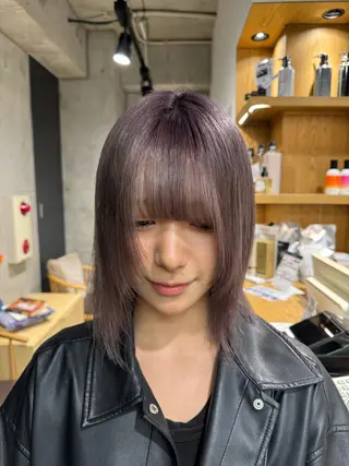 ミディアム 🎀ダブルカラー hinata🎀のヘアスタイル