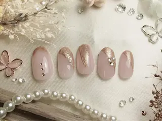 ミディアム ネイルPetit Ribbonのネイルデザイン