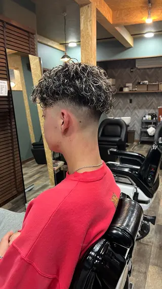 ショート メンズ 荻沼 快のヘアスタイル