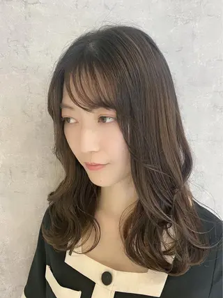 セミロング hairdressing salon　mulum所属・Kasumi 店長のマツエク・マツパデザイン