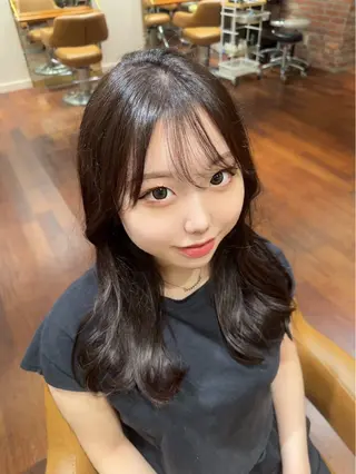 カラー 北沢 伶奈のヘアスタイル