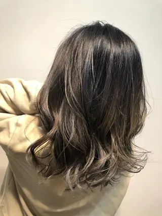 ミディアム カラー 【ショートボブ🤎】 YU-KAのヘアスタイル