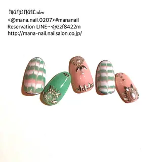 ネイル 廣瀬 真奈美のネイルデザイン