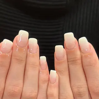 ネイル A. Hashimotoのネイルデザイン