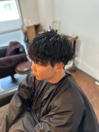 ミディアム パーマ メンズ Lizir  ルズィール所属・Luzir⭐︎ GEN⭐︎のヘアスタイル