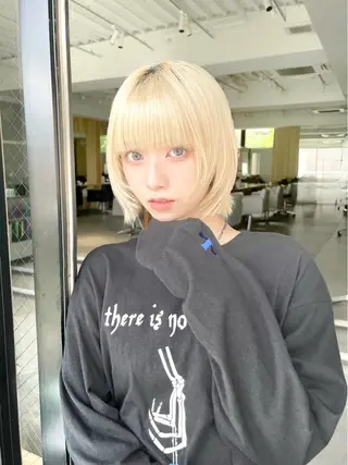 ミディアム カラー ツチド ハナのヘアスタイル