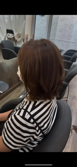 ミディアム 万都里 MATSURIのヘアスタイル