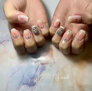 ネイル Feliz所属・Feliz 楽しいネイルサロンのネイルデザイン