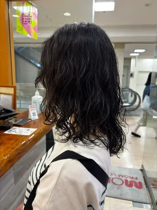 ミディアム 藤森 大のヘアスタイル