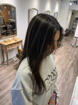 ロング カラー Felice Erikaのヘアスタイル