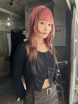 ミディアム ハイトーン/顔まわり レイヤー/YUKAのヘアスタイル