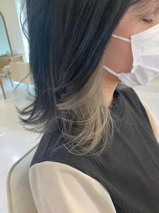 ミディアム 梛木 唯のヘアスタイル