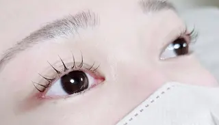 マツエク・マツパ EyelashSalon chel所属・新越谷駅徒歩1分❇️ Salon chelのマツエク・マツパデザイン