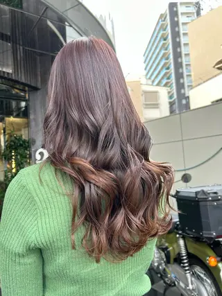 セミロング カラー 山崎 絵莉香のヘアスタイル