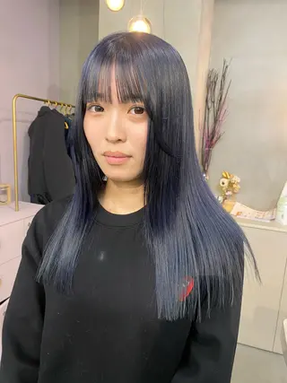 ロング カラー qulim所属・前橋 姫奈のヘアスタイル