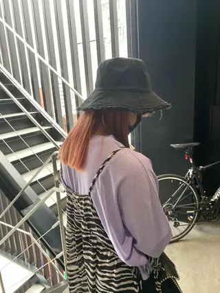 ロング カラー ヘアアレンジ re naのヘアスタイル